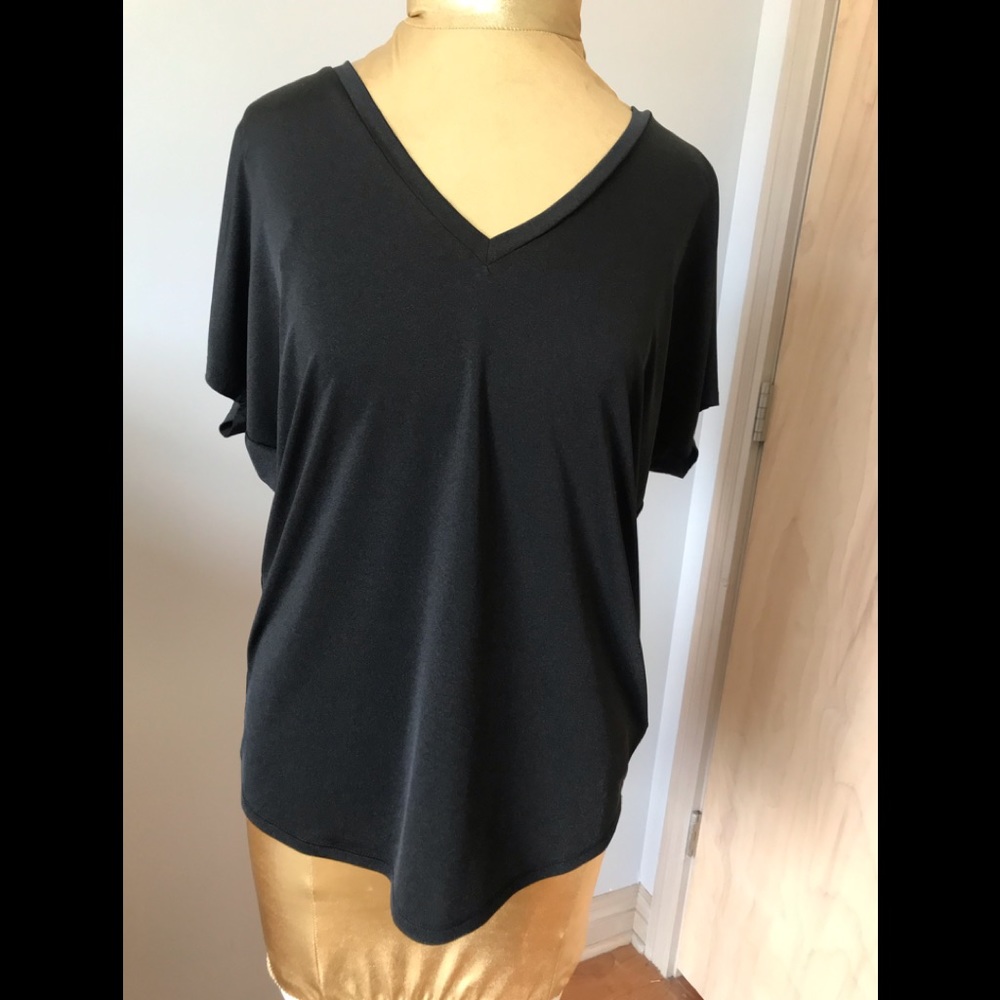 Express Shortsleeve Top